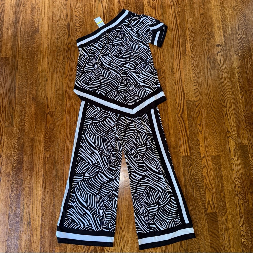 Michael Kors Black and White Set with Zebra Print